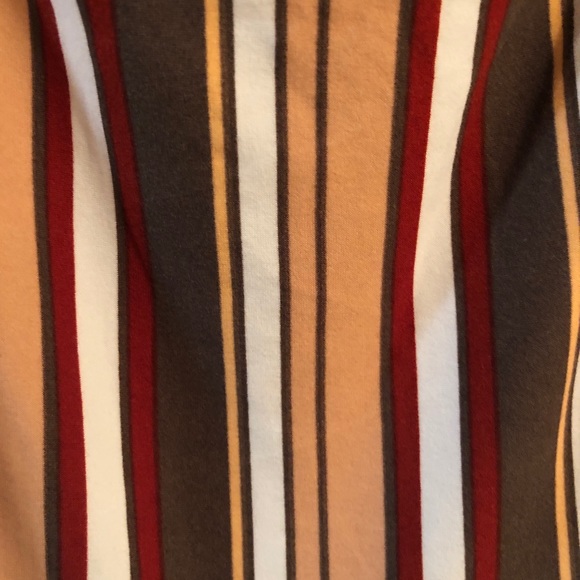 ✨NWOT! Striped Romper | Size Medium - Picture 5 of 7